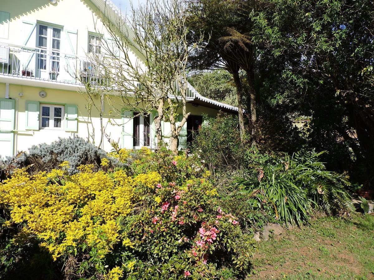 Relais Du Volcan Bed & Breakfast La Plaine des Cafres Exterior photo